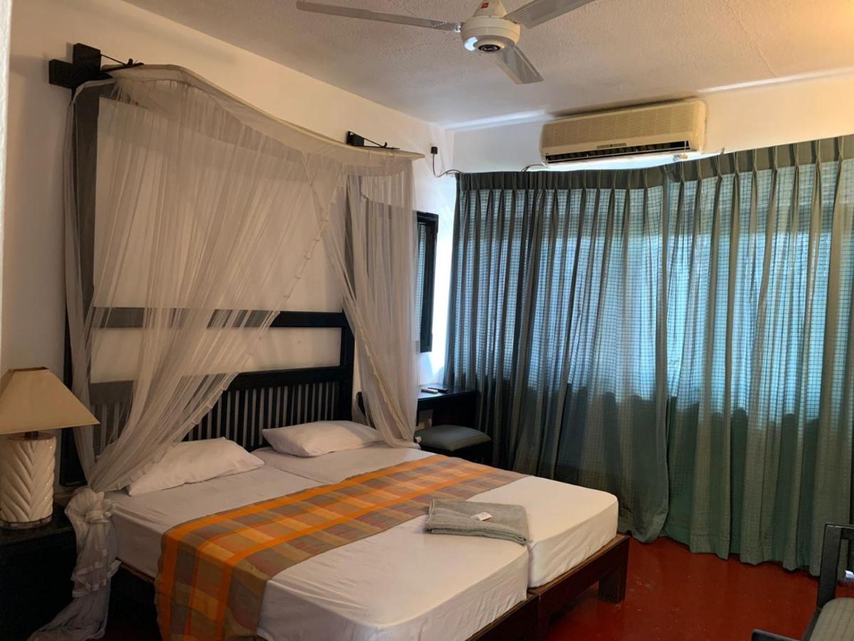 Nilani Hotel Ratnapura Eksteriør bilde